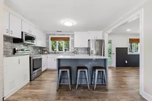 32 Massachusetts Ave, Danvers, MA 01923 - Photo 5