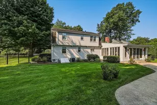 71 Cedar Rd, Longmeadow, MA 01106 - Photo 7