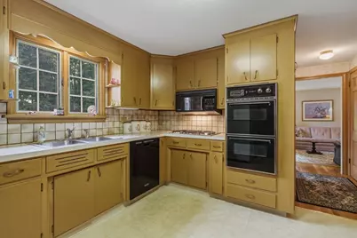 71 Cedar Rd, Longmeadow, MA 01106 - Photo 23