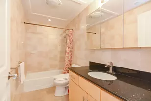42 Beach St, Boston, MA 02111 - Photo 9