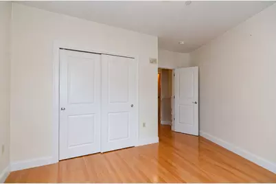 42 Beach St #6B, Boston, MA 02111 - Photo 5
