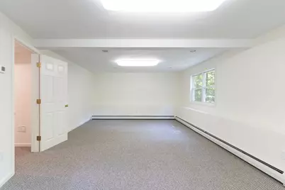 611 Henshaw St, Leicester, MA 01542 - Photo 29