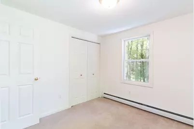 611 Henshaw St, Leicester, MA 01542 - Photo 27