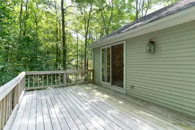 611 Henshaw St, Leicester, MA 01542 - Photo 41