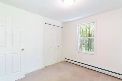 611 Henshaw St, Leicester, MA 01542 - Photo 27