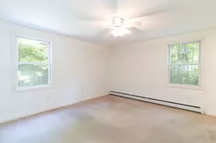 611 Henshaw St, Leicester, MA 01542 - Photo 21