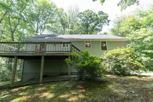 611 Henshaw St, Leicester, MA 01542 - Photo 35