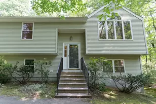 611 Henshaw St, Leicester, MA 01542 - Photo 33