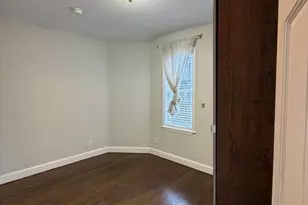 14 Warwick St, Boston, MA 02120 - Photo 9