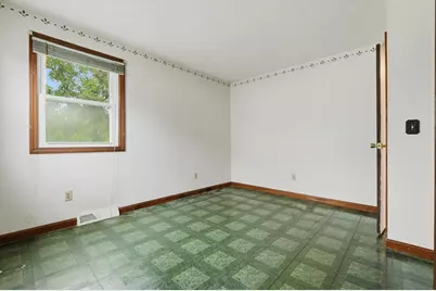 1966 Highland Ave, Fall River, MA 02720 - Photo 19