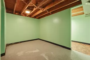 1966 Highland Ave, Fall River, MA 02720 - Photo 31