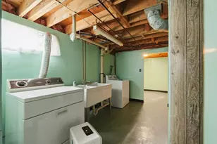 1966 Highland Ave, Fall River, MA 02720 - Photo 23