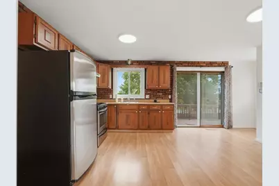 1966 Highland Ave, Fall River, MA 02720 - Photo 9