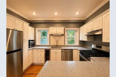 104 Elm Street #2, Boston, MA 02129 - Photo 5