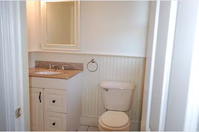 156 Russells Mills Rd, Dartmouth, MA 02748 - Photo 13