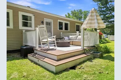36 Regal St, Holliston, MA 01746 - Photo 23