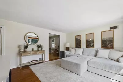 36 Regal St, Holliston, MA 01746 - Photo 3