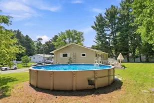 36 Regal St, Holliston, MA 01746 - Photo 21