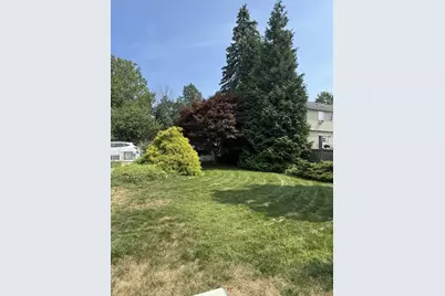 44 Mount Vernon St, Peabody, MA 01960 - Photo 17