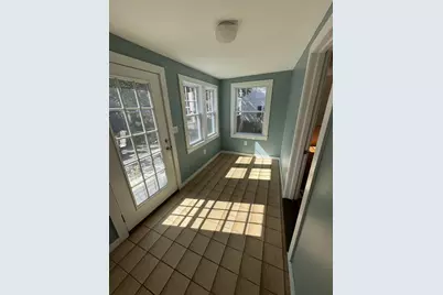 44 Mount Vernon St, Peabody, MA 01960 - Photo 9