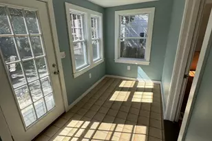 44 Mt Vernon St, Peabody, MA 01960 - Photo 9