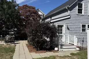 44 Mt Vernon St, Peabody, MA 01960 - Photo 3