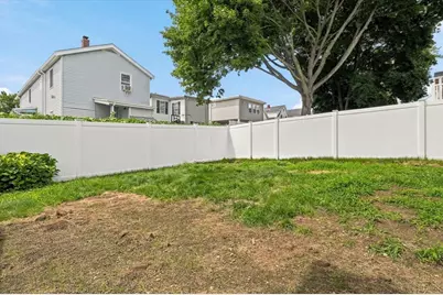 32 Villa Ave, Everett, MA 02149 - Photo 35