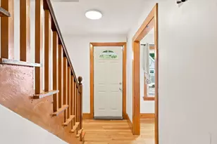 32 Villa Ave, Everett, MA 02149 - Photo 5