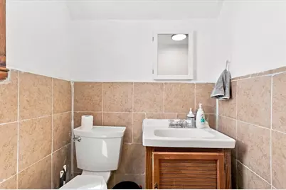 32 Villa Ave, Everett, MA 02149 - Photo 23