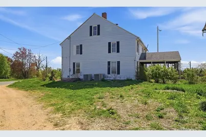 3 6 Schoolhouse Road, Charlton, MA 01507 - Photo 15