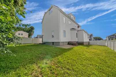 85 Arlington, Revere, MA 02151 - Photo 41