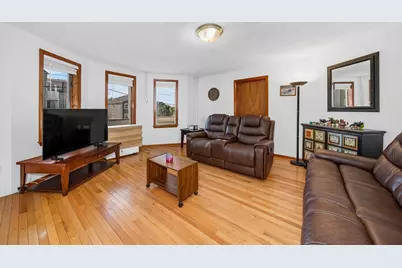 85 Arlington, Revere, MA 02151 - Photo 7