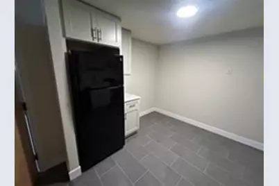 16 Walnut Street #B1, Arlington, MA 02476 - Photo 3