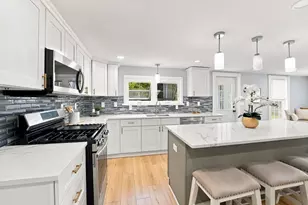 260 Thurber Ave, Attleboro, MA 02703 - Photo 25