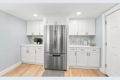 260 Thurber Ave, Attleboro, MA 02703 - Photo 23