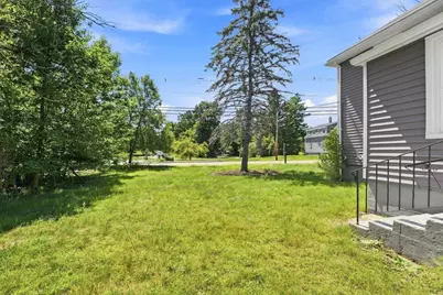 260 Thurber Ave, Attleboro, MA 02703 - Photo 5