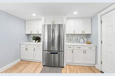 260 Thurber Ave, Attleboro, MA 02703 - Photo 23