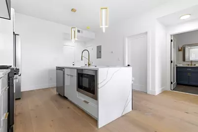 66 McGrath #201, Quincy, MA 02169 - Photo 7