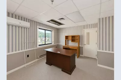 Seven Henry St, Worcester, MA 01604 - Photo 15