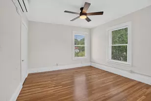 33 Parsons St, Newton, MA 02465 - Photo 13