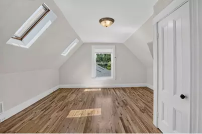 33 Parsons St, Newton, MA 02465 - Photo 17
