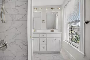 33 Parsons St, Newton, MA 02465 - Photo 15