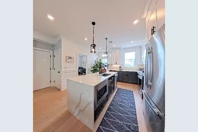 113 Beacon Street #C, Somerville, MA 02143 - Photo 3