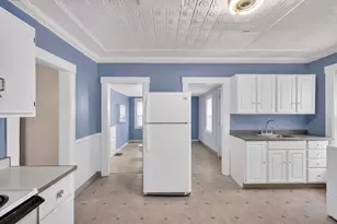68 Harvard Ave, Athol, MA 01331 - Photo 3