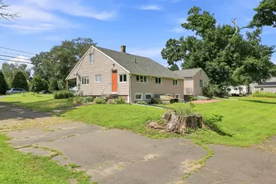 125 South St, Granby, MA 01033 - Photo 9