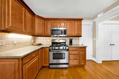 32 Eddy St. #1, Waltham, MA 02451 - Photo 7