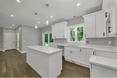 60 Jenkins Rd, Bedford, NH 03110 - Photo 5