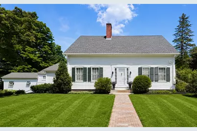 66 Malden St, West Boylston, MA 01583 - Photo 1