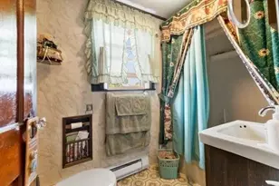 42 Piedmont St, Lynn, MA 01904 - Photo 15