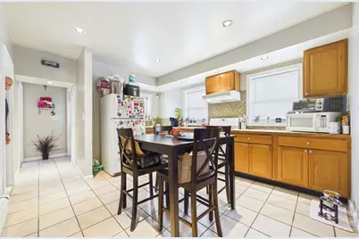 130 Rockland St, New Bedford, MA 02740 - Photo 7